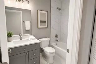 141 S Oak Park Ave, Oak Park, IL 60302 - Photo 4