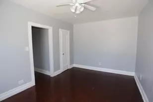 4608 N Beacon St, Chicago, IL 60640 - Photo 6