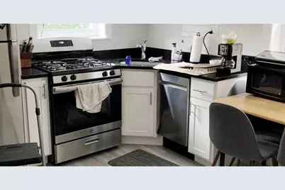 646 W Roscoe Avenue #1N, Chicago, IL 60657 - Photo 8