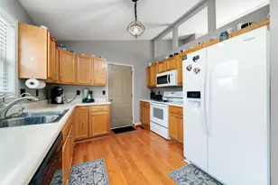 3970 Pepper Dr, Rockford, IL 61114 - Photo 10