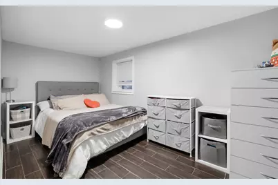 4327 N Avers Avenue, Chicago, IL 60618 - Photo 24