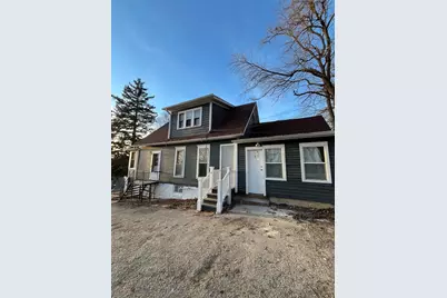 393 Wellington Avenue #2, Elgin, IL 60120 - Photo 2