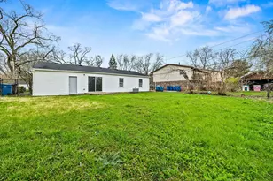 1801 215th Pl, Sauk Village, IL 60411 - Photo 16