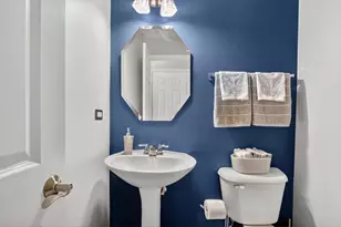 201 Springwood Drive, Woodstock, IL 60098 - Photo 16