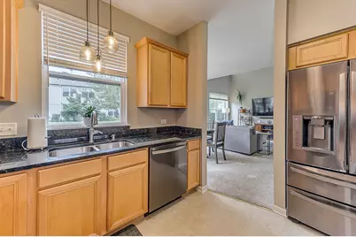 2172 Sunrise Circle, Aurora, IL 60503 - Photo 12