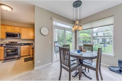 2172 Sunrise Circle, Aurora, IL 60503 - Photo 8