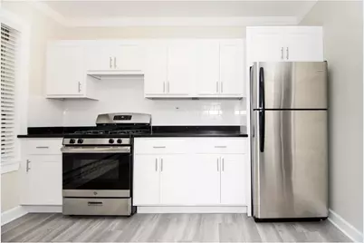 837.5 W Cornelia Avenue #3S, Chicago, IL 60657 - Photo 4