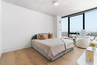 234 W Polk Street #2402, Chicago, IL 60607 - Photo 16