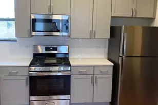 4041 S Calumet Ave, Chicago, IL 60653 - Photo 4