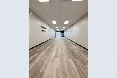7051 N Clark Street, Chicago, IL 60626 - Photo 2