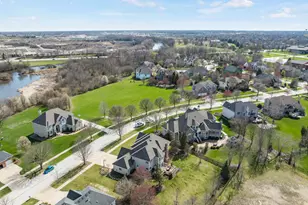 1720 Baybrook Ln, Naperville, IL 60564 - Photo 54