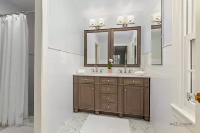 584 Fletcher Circle, Lake Forest, IL 60045 - Photo 22