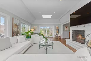 584 Fletcher Circle, Lake Forest, IL 60045 - Photo 14