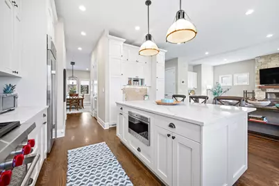 2921 Simpson Street, Evanston, IL 60201 - Photo 6