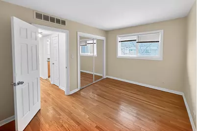 10111 Old Orchard Court #201, Skokie, IL 60076 - Photo 6