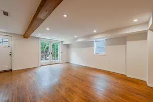 1709 W Barry Ave, Chicago, IL 60657 - Photo 6