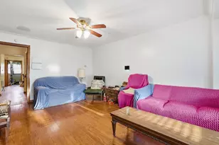 8305 S Paxton Ave, Chicago, IL 60617 - Photo 2