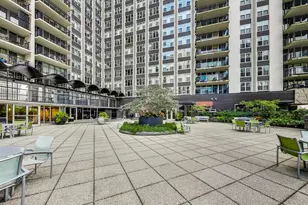 400 E Randolph St, Chicago, IL 60601 - Photo 46