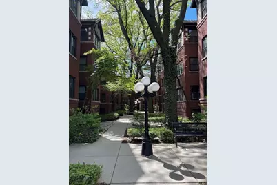 817 Lake Street #1N, Oak Park, IL 60301 - Photo 2