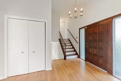 1530 N Blanchard Court, Wheaton, IL 60187 - Photo 4