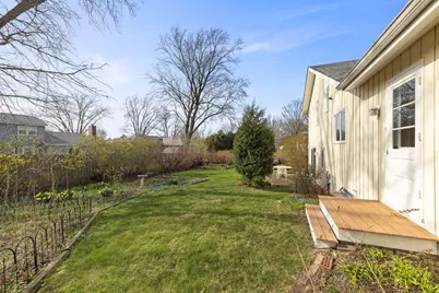 1530 N Blanchard Court, Wheaton, IL 60187 - Photo 28