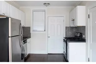 1056 W Lill Ave, Chicago, IL 60614 - Photo 4