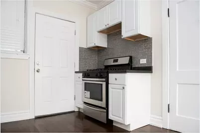 1056 W Lill Avenue #3, Chicago, IL 60614 - Photo 6