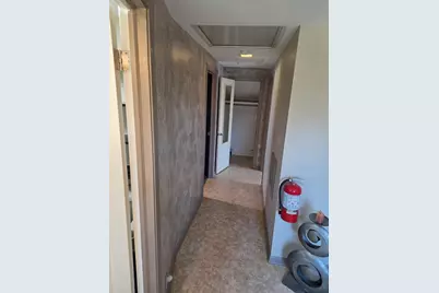 494 N Ellsworth Avenue, Villa Park, IL 60181 - Photo 22