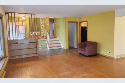 15531 Woodlawn East Avenue, South Holland, IL 60473 - Photo 2