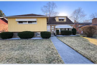 15531 Woodlawn East Avenue, South Holland, IL 60473 - Photo 1