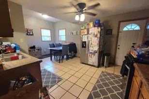 1108 W Lafayette St, Ottawa, IL 61350 - Photo 2