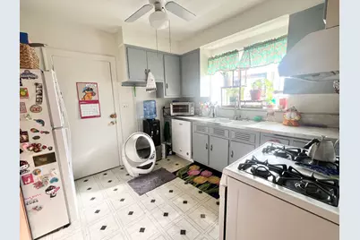 7713 W Forest Preserve Avenue, Chicago, IL 60634 - Photo 12