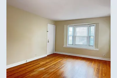 4 S June Terrace #1, Lake Forest, IL 60045 - Photo 4