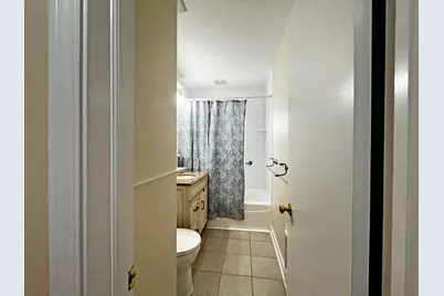 4 S June Terrace #1, Lake Forest, IL 60045 - Photo 14