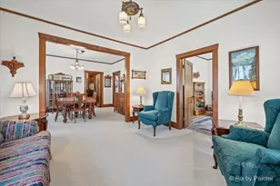 92 Hawley Ave, West Dundee, IL 60118 - Photo 10