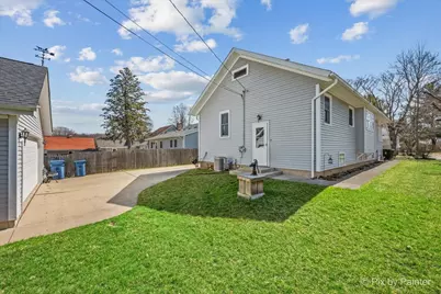 92 Hawley Avenue, West Dundee, IL 60118 - Photo 34