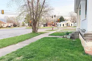 101 5th St, Carmi, IL 62821 - Photo 28