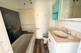 101 5th St, Carmi, IL 62821 - Photo 12