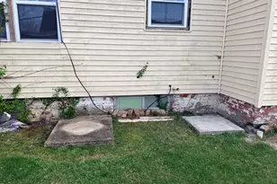 101 5th St, Carmi, IL 62821 - Photo 16