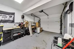 595 East Ave, Streamwood, IL 60107 - Photo 20