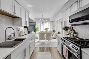 595 East Ave, Streamwood, IL 60107 - Photo 10