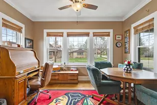 302 N Rockford Ave, Rockford, IL 61107 - Photo 10