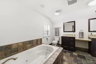 618 S 5th St, Saint Charles, IL 60174 - Photo 20