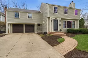618 S 5th St, Saint Charles, IL 60174 - Photo 2