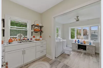 4606 N Kelso Avenue, Chicago, IL 60630 - Photo 8