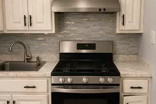 21707 Cynthia Ave, Sauk Village, IL 60411 - Photo 2