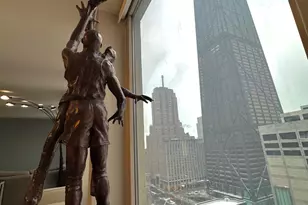 111 E Chestnut St, Chicago, IL 60611 - Photo 8