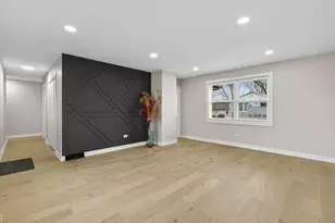 1011 Maitland Dr, Lockport, IL 60441 - Photo 4