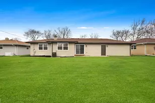 1011 Maitland Dr, Lockport, IL 60441 - Photo 20