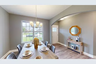 550 W Meadowdale Circle, Hampshire, IL 60140 - Photo 8